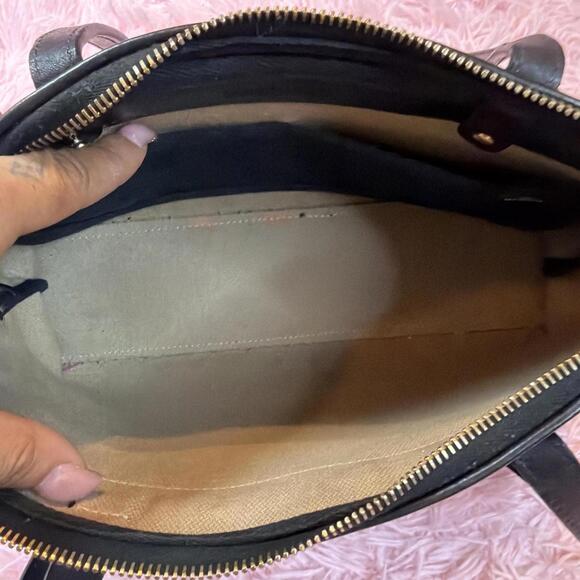 Sold - Picture 6 of 8